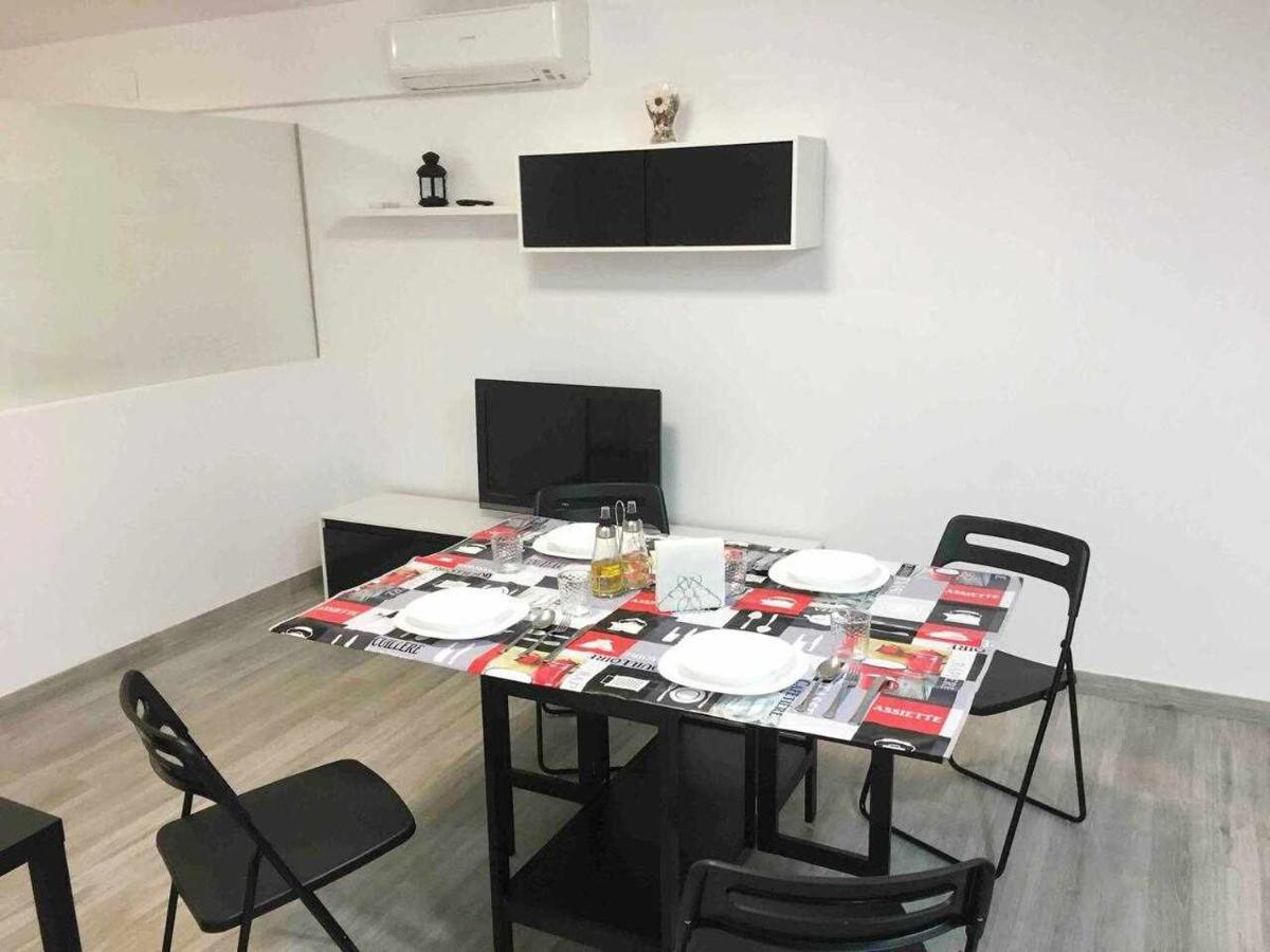 Apartment La Gavina Beach Barcelona Airport Ґаба Екстер'єр фото